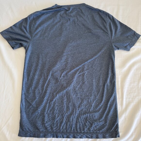 Vuori Shirt Mens Small LOT QTY 4 Tradewind Tee Pocket Performance Athletic Gym - Picture 4 of 7